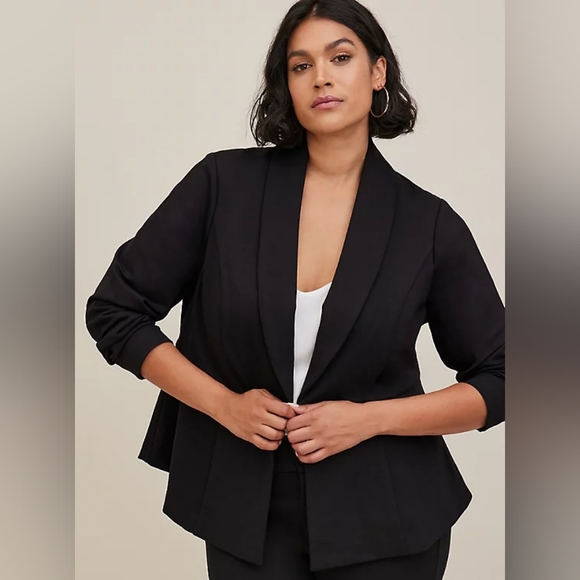 STUDIO LUXE PONTE PEPLUM BLAZER by Torrid - Picture 6 of 8
